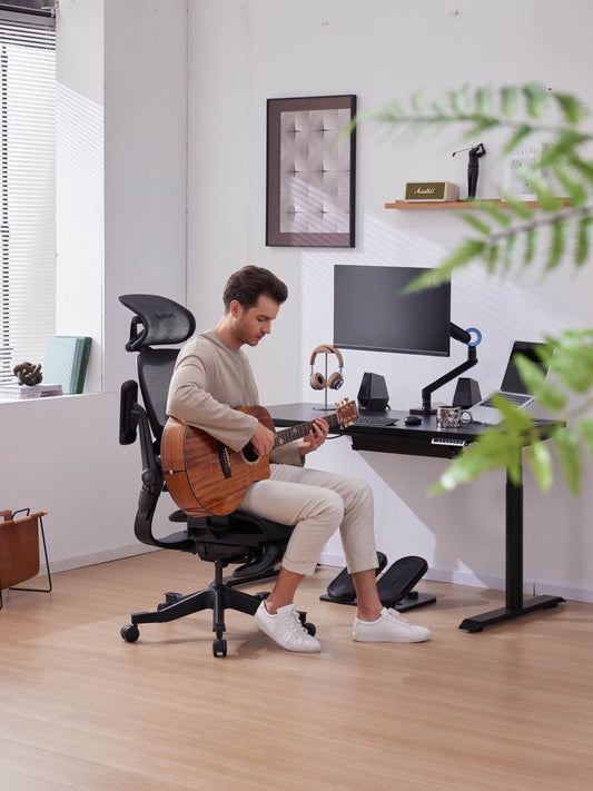 Harmony in Ergonomics: Elevating Musical Performance with HINOMI's Ergonomic Chair